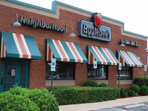 Join The Happy Hour At Applebees In Dallas Tx 75214