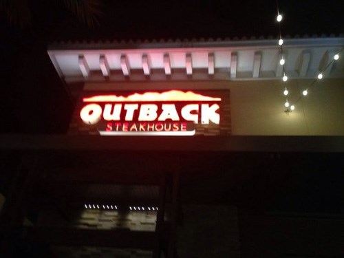 Join the Happy Hour at Outback Steakhouse in Miami, FL 33183