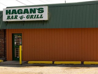 Hagans' Bar & Grill