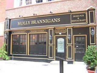 Molly Brannigans Traditional Irish Pub & Restauran