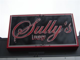 Sully’s Lounge