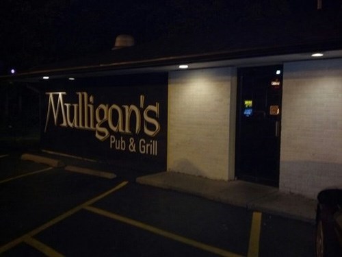 Mulligans Pub and Grill
