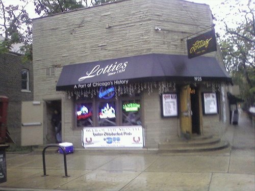 Lottie's Pub