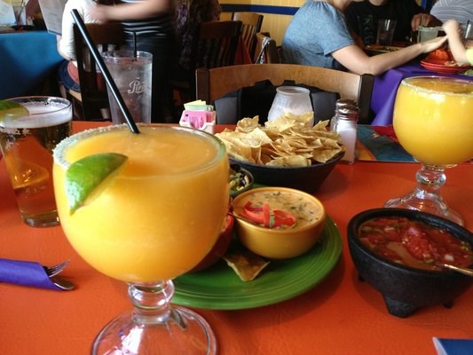 Join the Happy Hour at Aunt Chilada’s Tempe in Tempe, AZ 85283