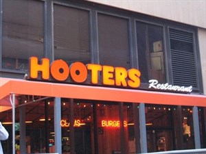 Hooters