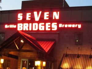 Seven Bridges Grille & Brewery