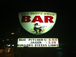 Dirty Duck Bar