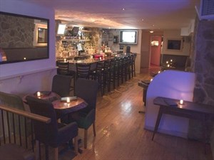 Stone Creek Bar & Lounge