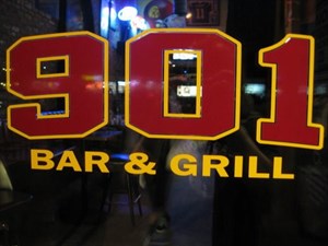 901 Bar & Grill