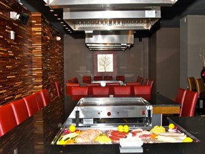 Teppan Bar & Hibachi