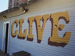 Clive Bar