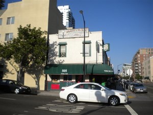 Tivoli Bar & Grill