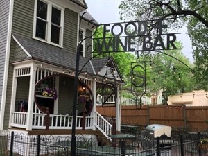 2 South Food and Wine Bar