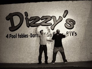 Dizzy’s Sports Pub