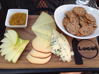 barley vine happy salty alki beach hour