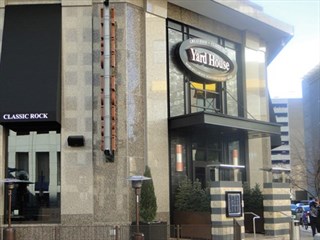 Yard House