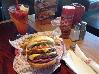 Red Robin Gourmet Burgers