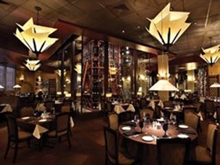 Perry’s Steakhouse & Grille