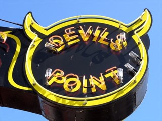 Devils Point Bar