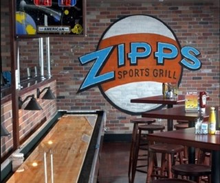 Zipps Sports Grill