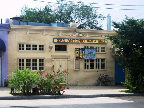 San Antonio Bar & Grill