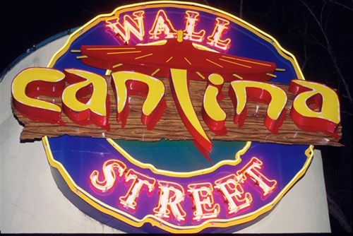 Wall St. Cantina