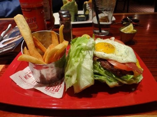 Red Robin Gourmet Burgers