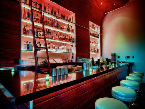 Join The Happy Hour At The Powder Room In Los Angeles Ca 90028