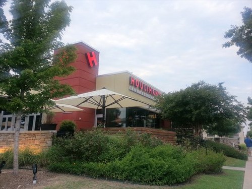 Happy hour at houlihan's hotsell